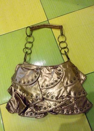 Шикарная и очень красивая сумка под золото1 фото
