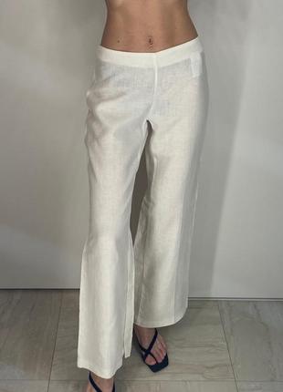 Белые льняные брюки sislay
