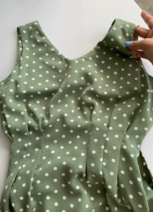 ☘️ оливковое платье в горошек, нежное элегантное, выраженная талия, новое☘️4 фото