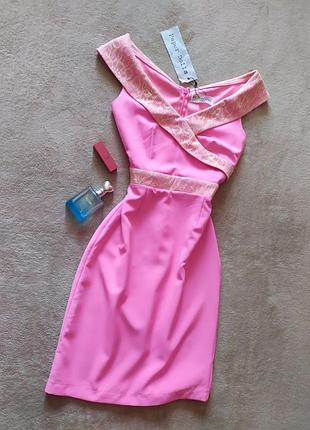 Розпродаж 😍😍😍красиве нарядне рожеве плаття футляр міді з мереживною обробкою ззаду на блискавці