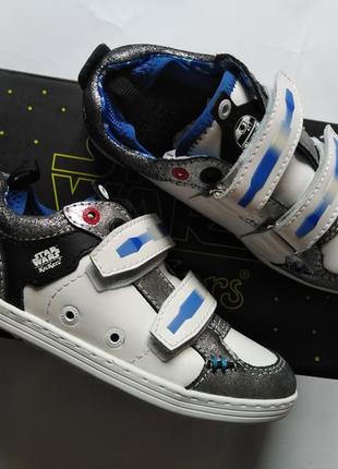 Кросівки для хлопчика kickers, з серії star wars, 31 євро, устілка 20 см4 фото