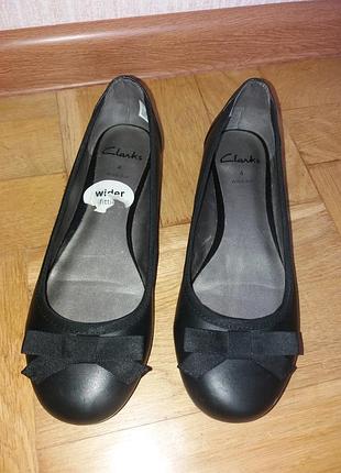 Балетки clarks 37р.