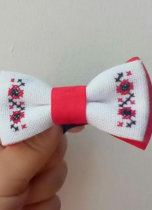 Метелик з вишивкою для кота / бабочка с вышивкой для кота или собаки