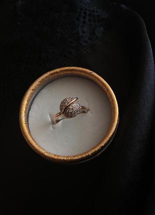 Женское кольцо под золото россыпь камней медицинский сплав в виде шарика с камнями белыми 17 размер 16,5 размер под золото жіноча каблучка мед золото2 фото