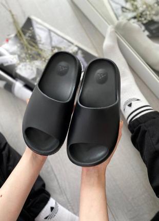 Шльопанці yeezy slide black1 фото