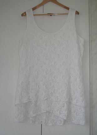 Чудесное белое кружевное платье с оборками от бренда vetono2 фото