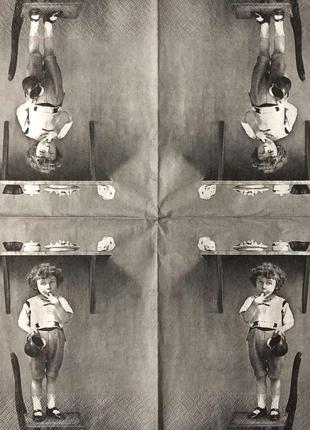 Салфетка декупажная 33x33 см 30 "винтаж ретро мальчик на кухне сладости старое фото " серветка для декупажу