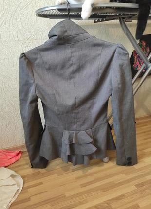 Піджак сірий нарядний на гудзику жіночий 44 розмір жакет4 фото