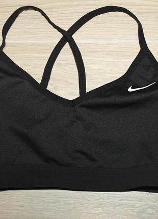 Женский спортивный топ nike