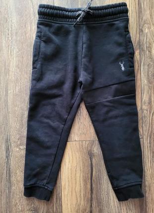 Спортивні штани next