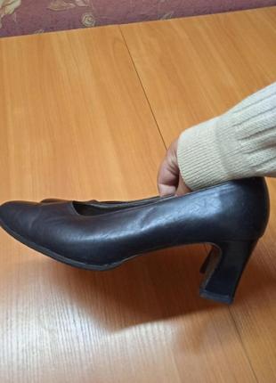 Туфли кожаные женские 40 р.стелька 26 см1 фото