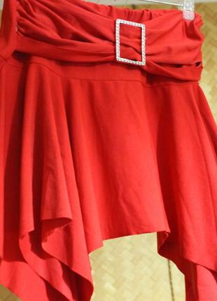 Красная мини-юбка солнце-клеш клиньями