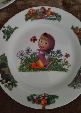 Новый супер красивый набор тарелок детские