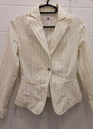 Піджак fornarina розмір xs-s
