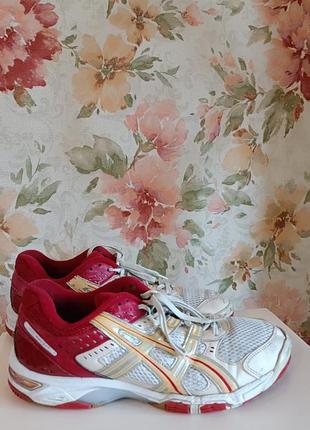 Кроссовки asics