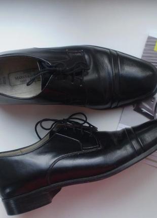Чоловічі шкіряні туфлі marks&spencer 40,5 чорні