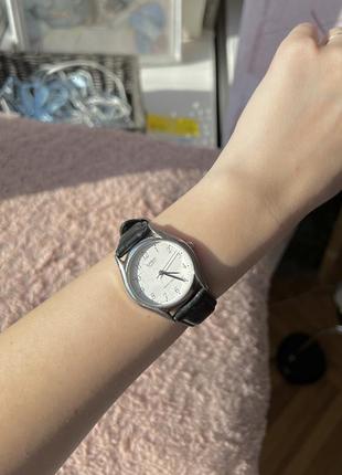 Часы casio