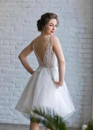 Коротка весільна сукня коротке весільне плаття1 фото