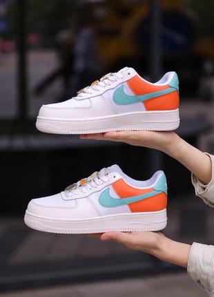 Женские кожаные кроссовки nike air force 1 low se white/orange#найк2 фото