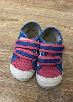 Класні, кеди 👟 на дівчинку