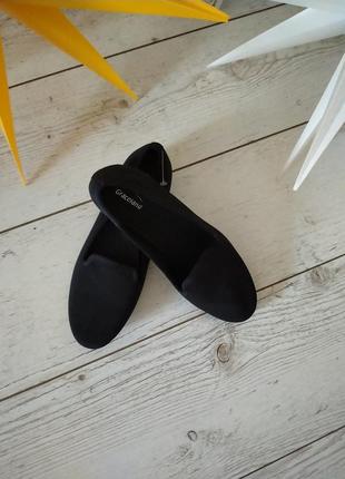 Чорні текстильні туфлі