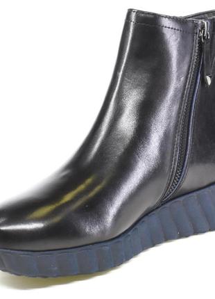 Повседневные ботинки tamaris 1.25808-33-084-202-blk-lea-navy-9-192, код: 056092, размеры: 37, 38, 39, 403 фото