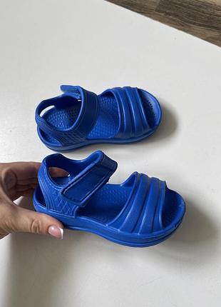 Босоножки,босоніжки