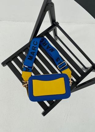 💙💛 marc jacobs the snapshot yellow blue новинка трендова жовто блакитна сумочка марк джейкобс прапор україни патріотична жовта блакитна сумка прапор2 фото