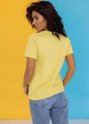 Однотонная женская пастельная желтая футболка с принтом 42-44, 44-46, 46-483 фото