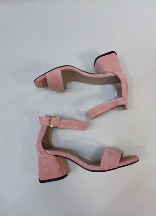 Босоніжки жіночі з натуральної італійської замші7 фото