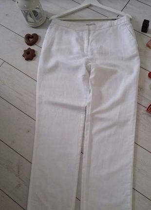 Базовые стильные белые брюки