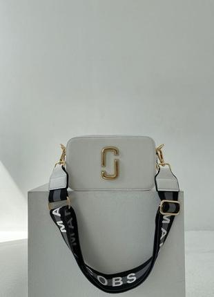 Marc jacobs the snapshot white gold трендова біла золотиста золота сумочка марк джейкобс шикарна біла золотиста сумка з ремінцем бренд