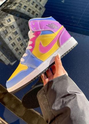 ☀️nike air jordan retro high 1 changing uv lx reactive color трендові яскраві кросівки найк джордан змінюють колір на сонці кросівки міняють колір