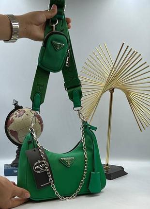 Трендова зелена стильна сумочка в стилі prada mini green нейлон женская зеленая сумка бренд