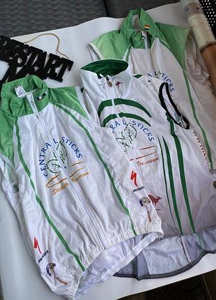 Спортивная одежда/желетка, олімпійка , гетри / спортивний одяг для бігу та велоспорту