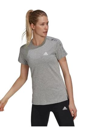 Женская спортивная футболка adidas aeroready designed1 фото