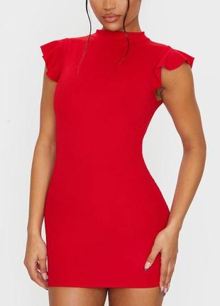 Новое красное платье мини с горловиной рюшами нова червона коротка сукня міні по фігурі plt
