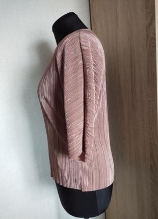 Ніжна блузка гофре пудрового кольору2 фото