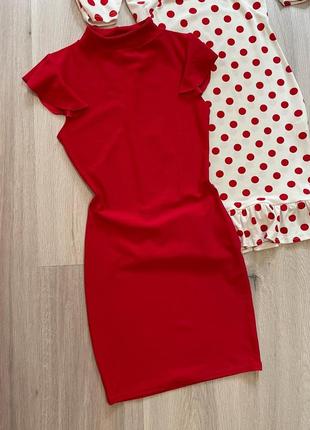Новое красное короткое платье мини с горловиной рюшами нова червона сукня міні коротка plt xs/s1 фото