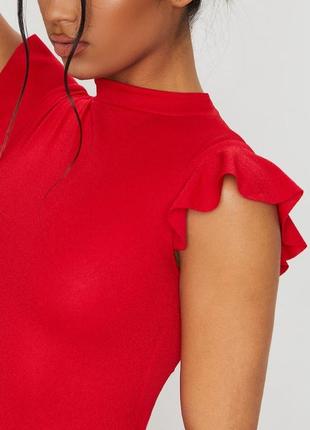 Новое красное короткое платье мини с горловиной рюшами нова червона сукня міні коротка plt xs/s8 фото