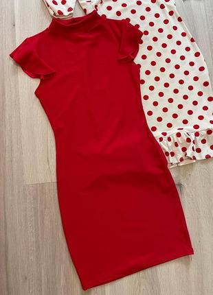 Новое красное короткое платье мини с горловиной рюшами нова червона сукня міні коротка plt xs/s5 фото