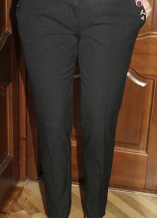Чёрные брюки,узкие1 фото