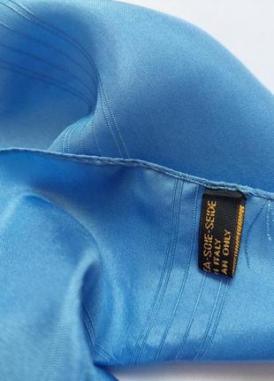 Голубой шейный шелковый платок италия (42 см на 40 см)2 фото