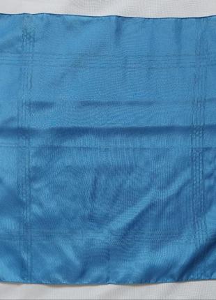 Голубой шейный шелковый платок италия (42 см на 40 см)1 фото
