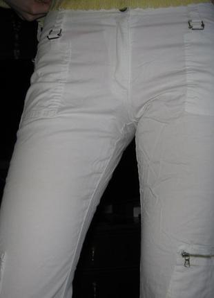 Літні білі жіночі брюки з блискавками б/в розмір 44-46