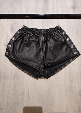 Шикарні шкіряні шорти ххс,хс