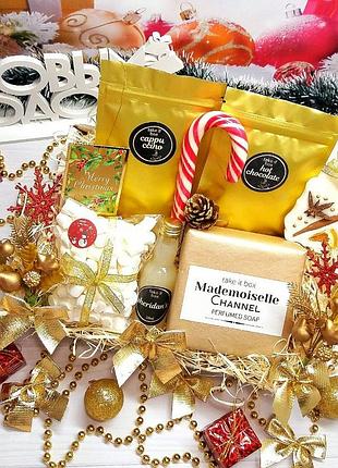 Подарунковий новорічний набірподарунок для жінки/ святий миколай