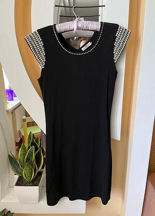 Вечірня сукня