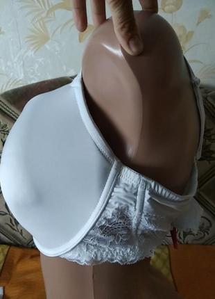 Гладкий бюстгальтер 100д/е2 фото
