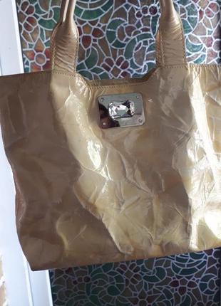 Шкіряна фактурна вінтажна сумка swarovskl🍦пломбирного🍦кольору.1 фото